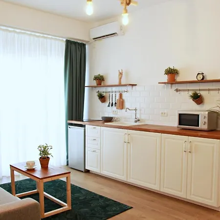 Bohemian Flat *