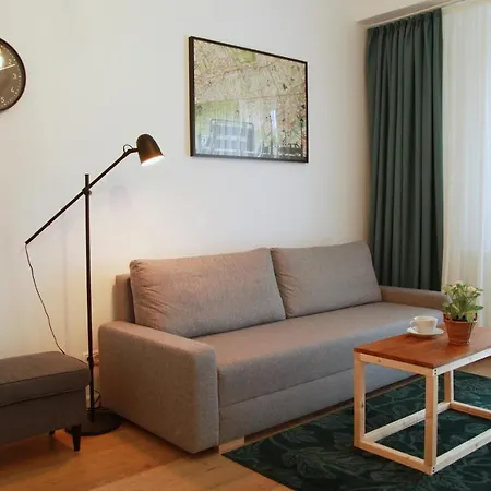 Bohemian Flat *