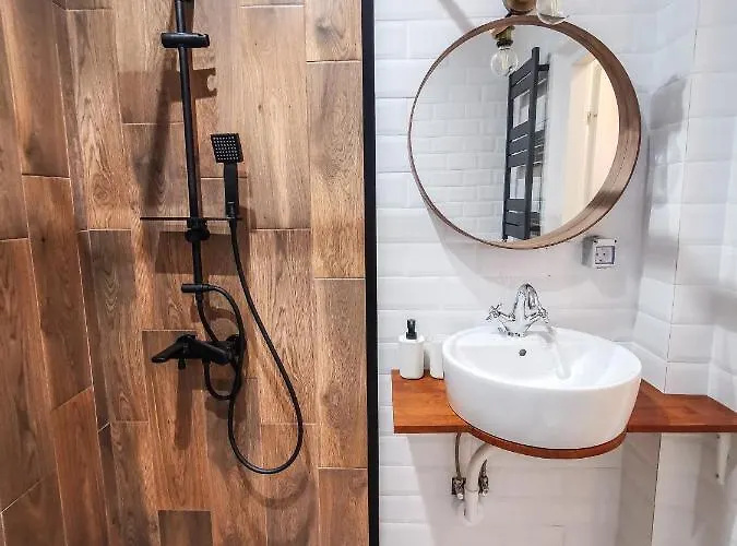 Bohemian Flat * 부쿠레슈티